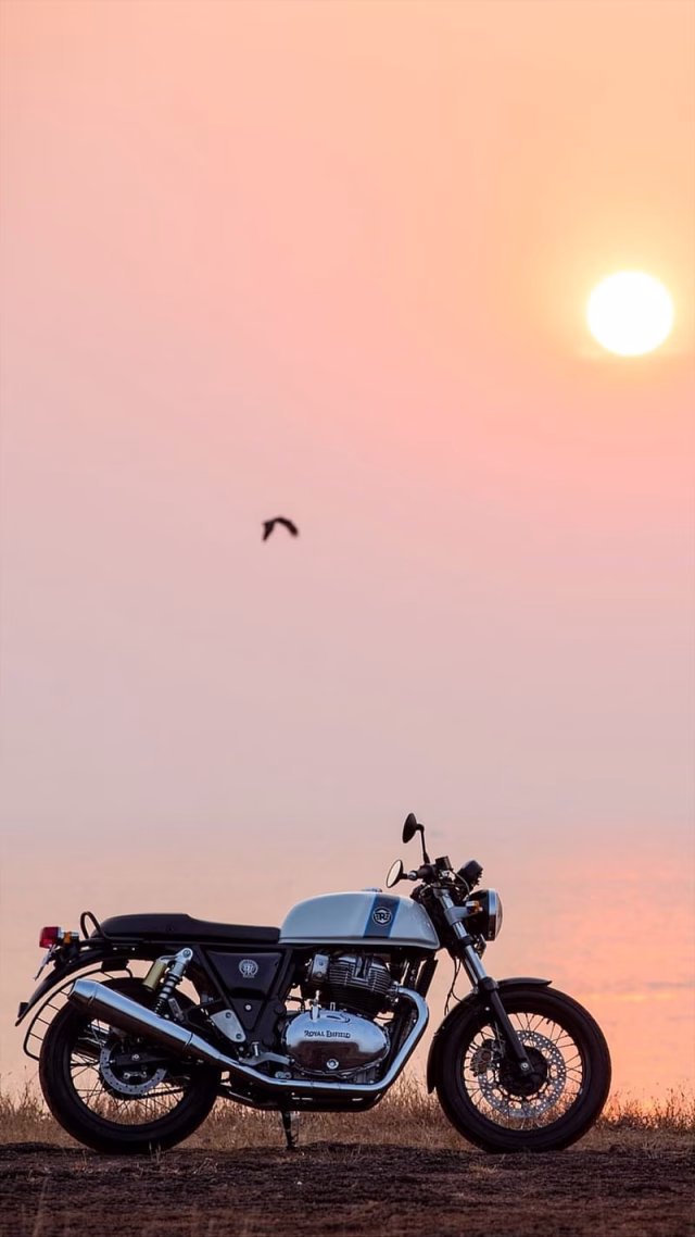 HD-wallpaper-bullet-bandi-ke-continental-gt-royal-enfield-bike