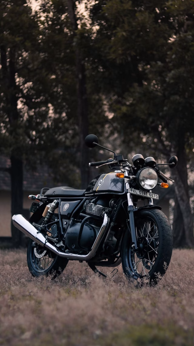 HD-wallpaper-bullet-gadi-continental-gt-bike-royal-enfield