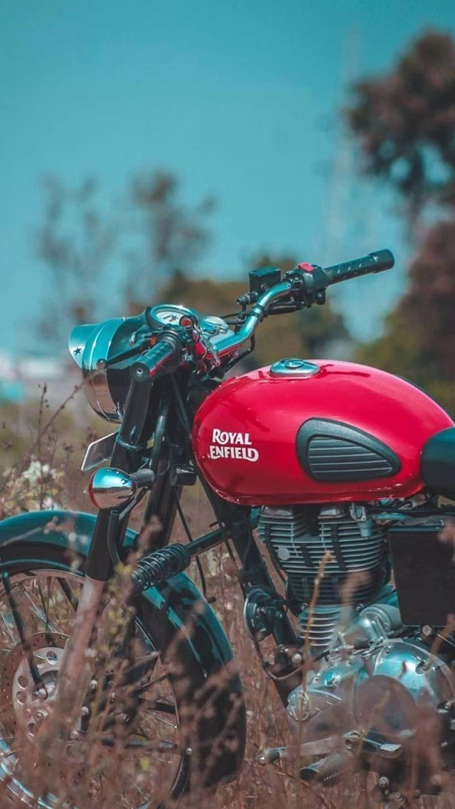 HD-wallpaper-bullet-redditch-red-bike-royal-enfield