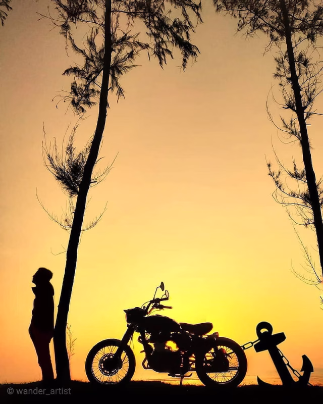 HD-wallpaper-bullet-royal-enfield-a-man-royal-enfield-sunset