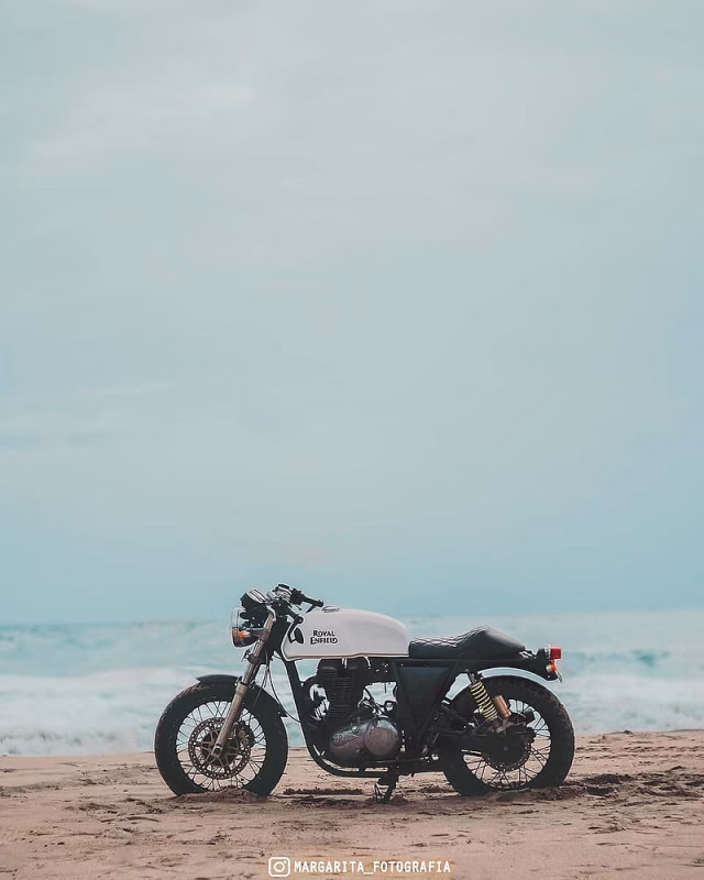 HD-wallpaper-bullet-royal-enfield-beach-bike-king-motorcycle