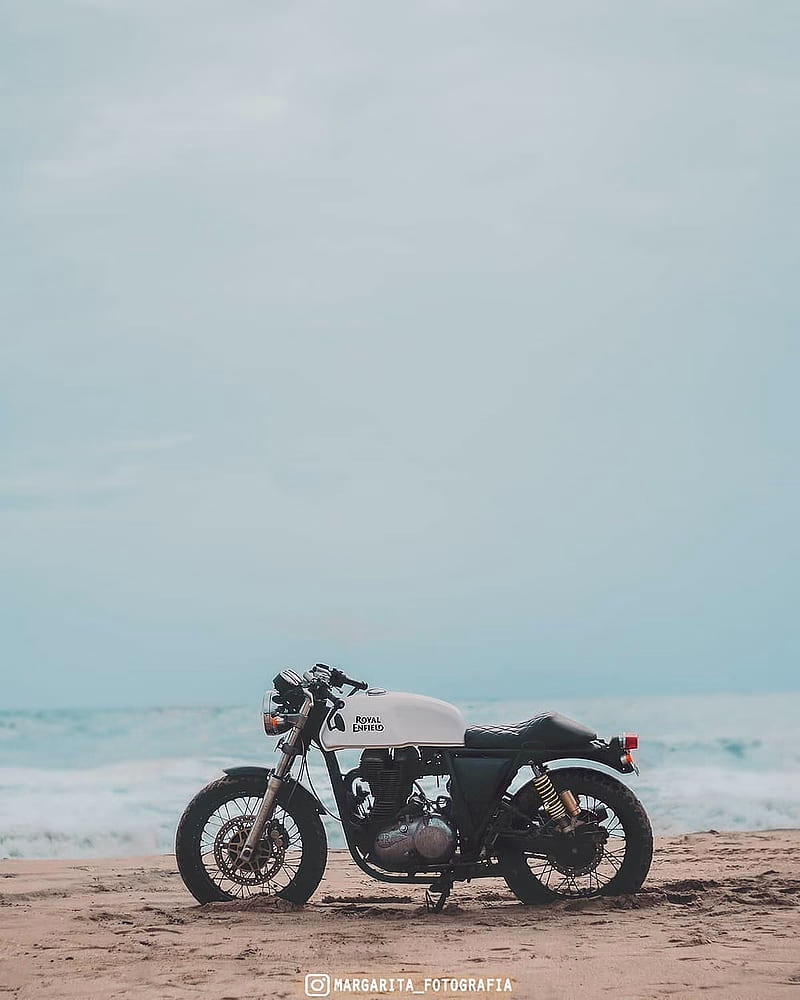HD-wallpaper-bullet-royal-enfield-beach-bike-king-motorcycle
