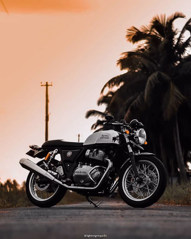 HD-wallpaper-bullet-royal-enfield-bike-custom-motorcycle-race