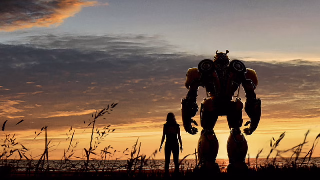 HD-wallpaper-bumblebee-movie-poster-of-hailee-steinfeld-as-charlie-watson-2018-bumblebee-movies-2018-movies-poster-hailee-steinfeld
