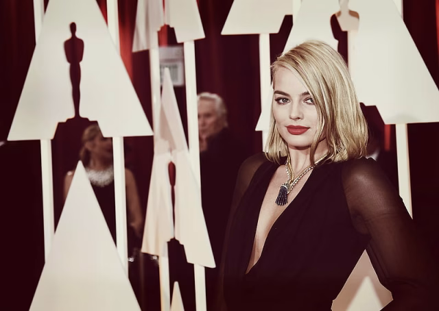 HD-wallpaper-celebrity-margot-robbie-margot-robbie-celebrities-girls