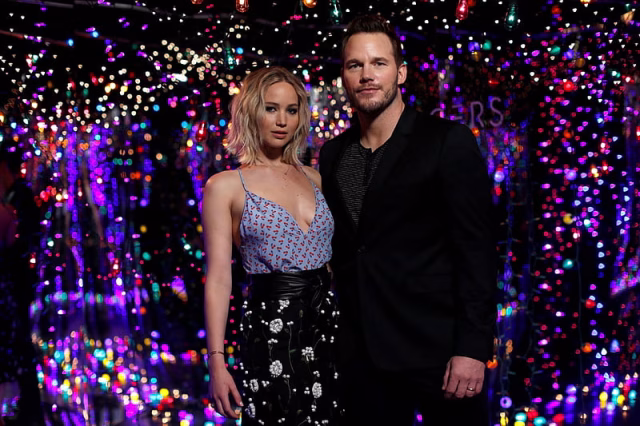 HD-wallpaper-chris-pratt-jennifer-lawrence-lawrence-chris-pratt-jennifer