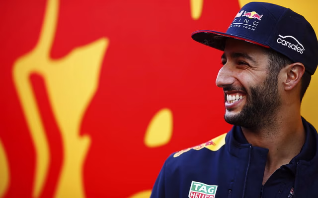 HD-wallpaper-daniel-ricciardo-red-bull-racing-smile-f1-formula-1-formula-one