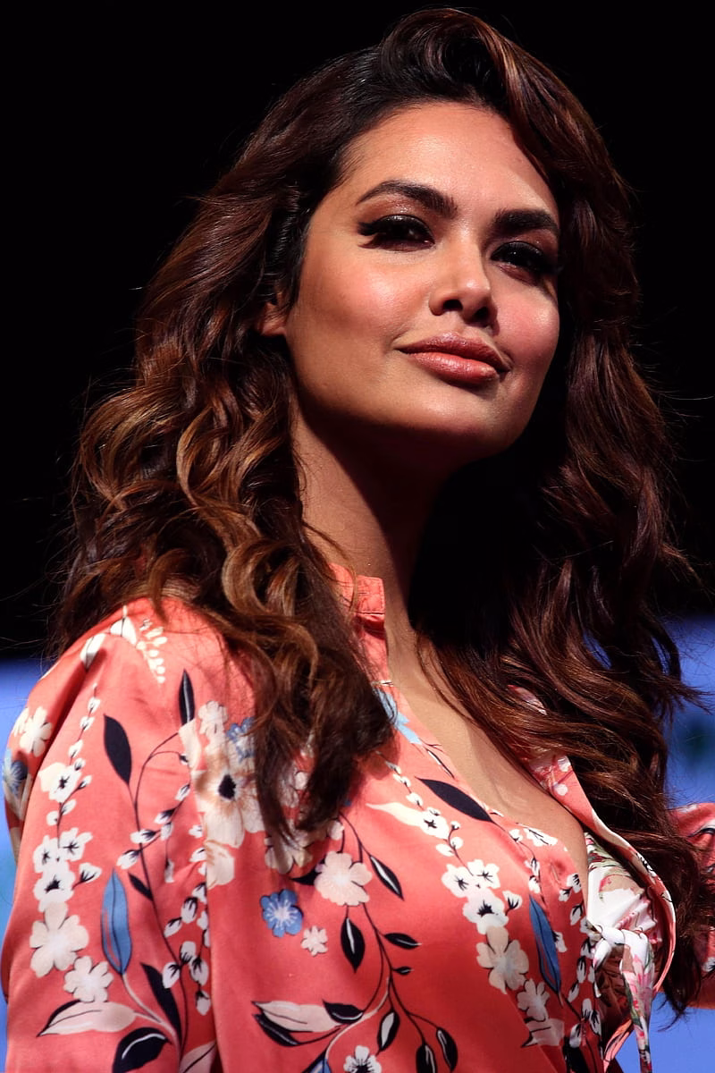 HD-wallpaper-esha-gupta-actress-bollywood-2