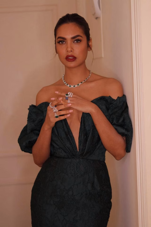 HD-wallpaper-esha-gupta-actress-bollywood-5