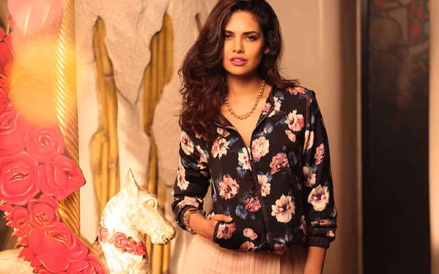 HD-wallpaper-esha-gupta-bollywood-beauty-beautiful-woman-brunette-1