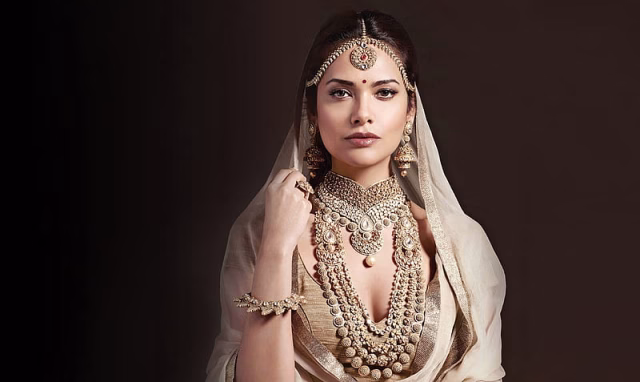 HD-wallpaper-esha-gupta-esha-actress-women-gupta