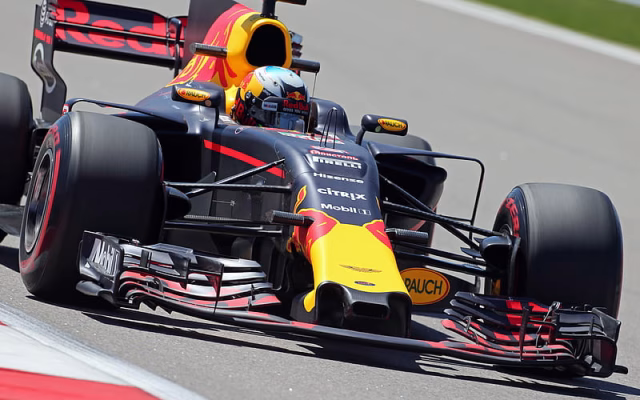HD-wallpaper-f1-daniel-ricciardo-red-bull-racing-rb13-2017-cars-formula-1-raceway-formula-one