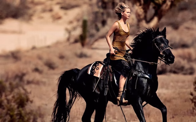 HD-wallpaper-jennifer-lawrence-girl-actress-black-horse-woman-animal