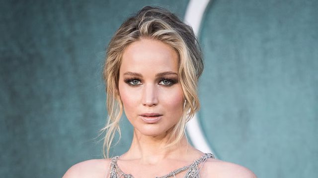 HD-wallpaper-jennifer-lawrence-glamour-2017-jennifer-lawrence-celebrities-girls-model