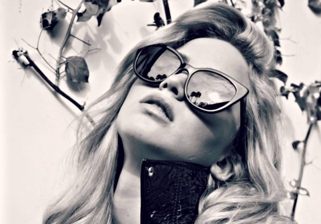 HD-wallpaper-jennifer-lawrence-sunglasses-bw-girl-actress-black-white-woman