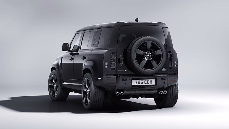 HD-wallpaper-land-rover-defender-110-v8-bond-edition-2021-3