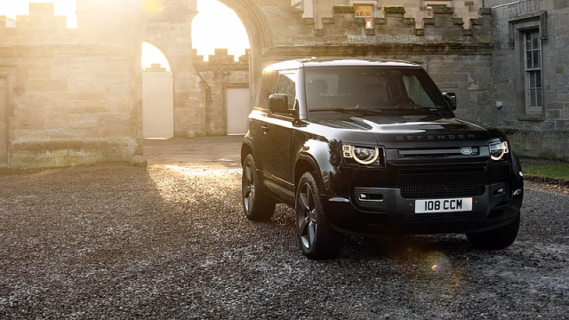 HD-wallpaper-land-rover-defender-90-v8-carpathian-edition-2021-1