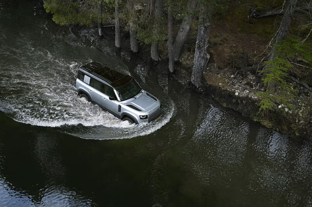 HD-wallpaper-land-rover-land-rover-defender-car-suv-1