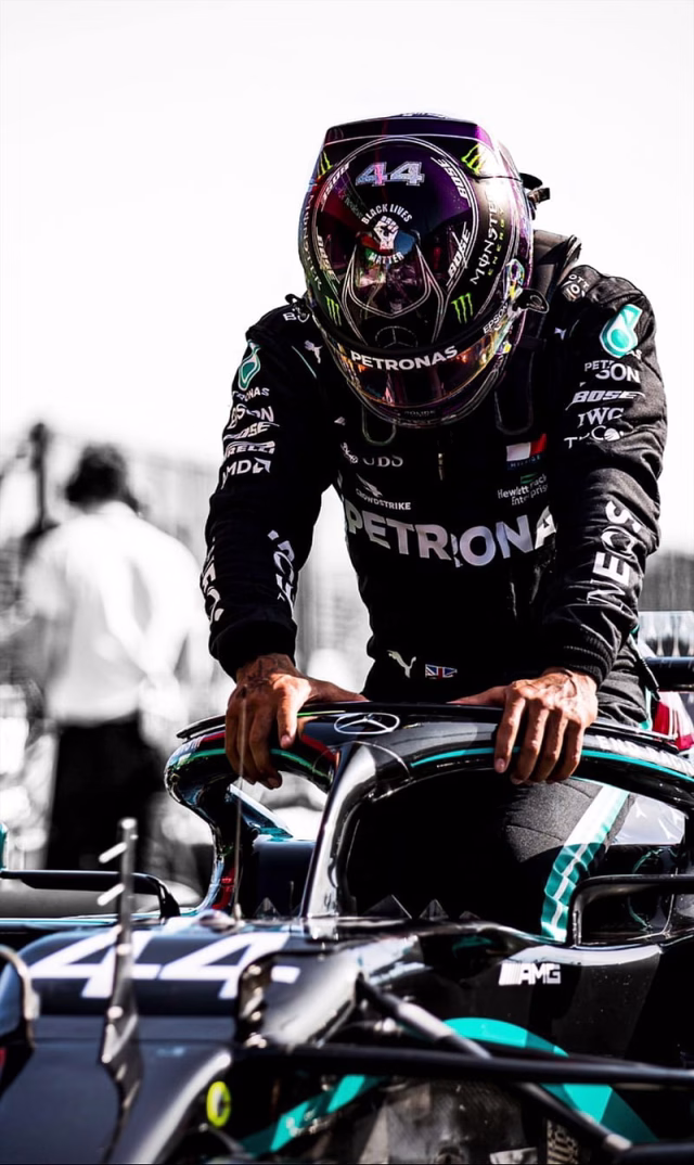 HD-wallpaper-lewis-hamilton-autos-campeon-carreras-cars-f1-formula-1-history-speed