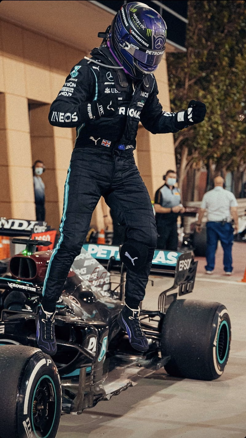 HD-wallpaper-lewis-hamilton-f1-formula-1-formula-one-formule-1-mercedes-mercedesf1-mercedesteam