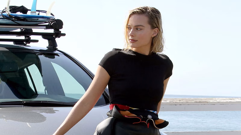 HD-wallpaper-margot-robbie-ambassador-of-nissan-margot-robbie-celebrities-girls-nissan