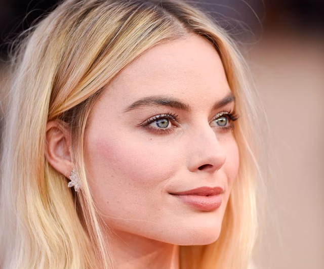 HD-wallpaper-margot-robbie-eyes-margot-robbie-eyes-celebrities-girls