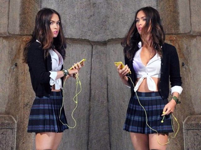 HD-wallpaper-megan-fox-2016-model-skirt-beautiful-actress-megan-hot-fox-ninja-turtles