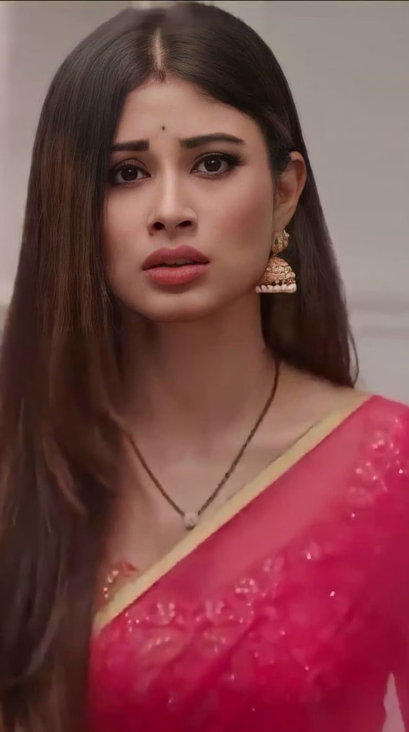 HD-wallpaper-mouni-roy-actress-saree-lover-1