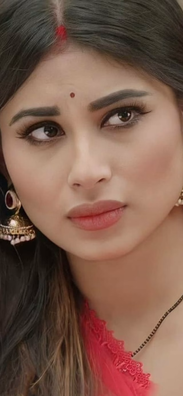 HD-wallpaper-mouni-roy-beautiful-bollywood-14