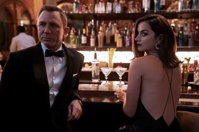 HD-wallpaper-movie-no-time-to-die-daniel-craig-james-bond-ana-de-armas-paloma-no-time-to-die