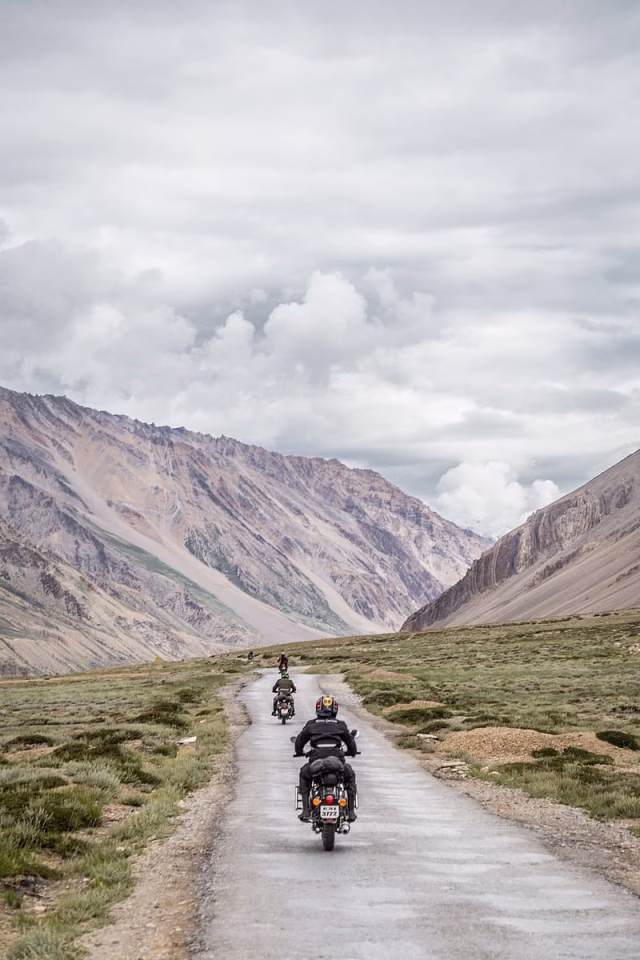 HD-wallpaper-road-trip-bike-bike-ride-motorcycle-ooty-bike-ooty-bikers-royal-enfield-ooty-safety-gears-ooty-tn43