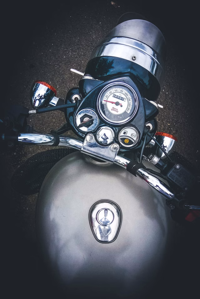 HD-wallpaper-royal-enfield-350abs-2019-abs-classic-350-gunmetalgrey-royal-enfield-stock