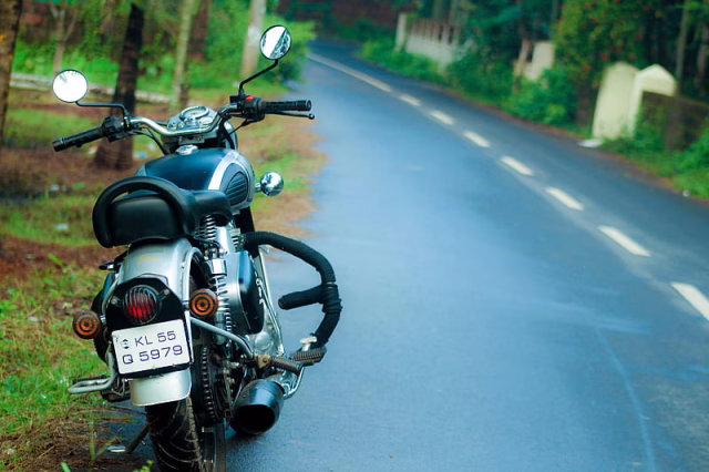 HD-wallpaper-royal-enfield-bike-bullet-kerala-motor-motorcycle-road-royal-enfiled-way