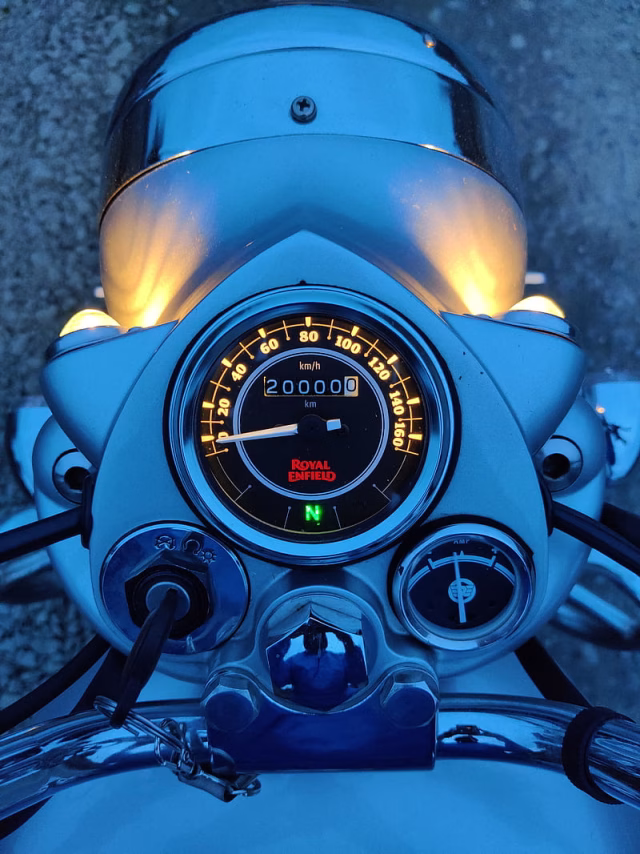HD-wallpaper-royal-enfield-bike-oneplus-7-royalenfield-speed