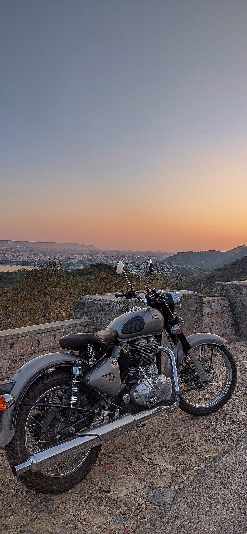 HD-wallpaper-royal-enfield-bikes-jaipur-sunset-world-heritage