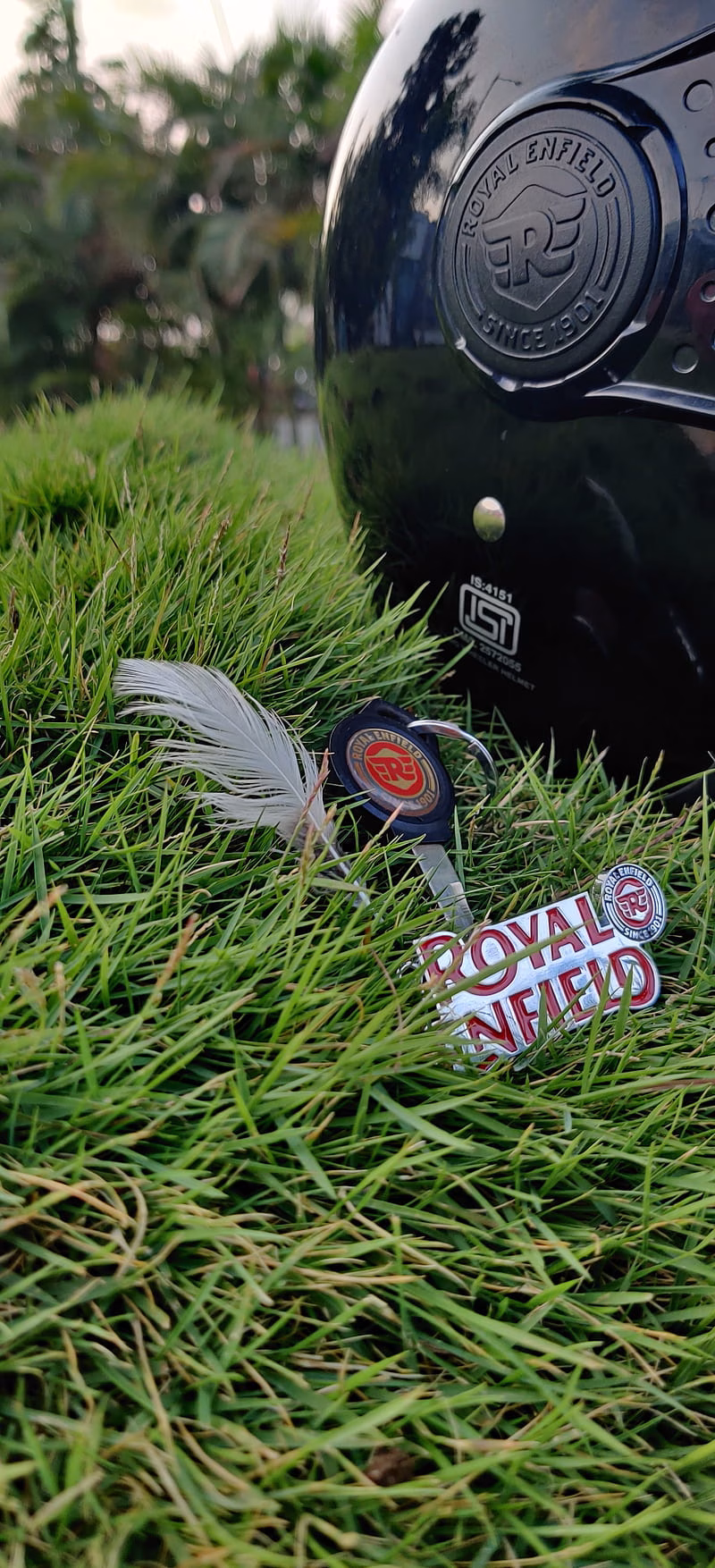 HD-wallpaper-royal-enfield-bullet-1
