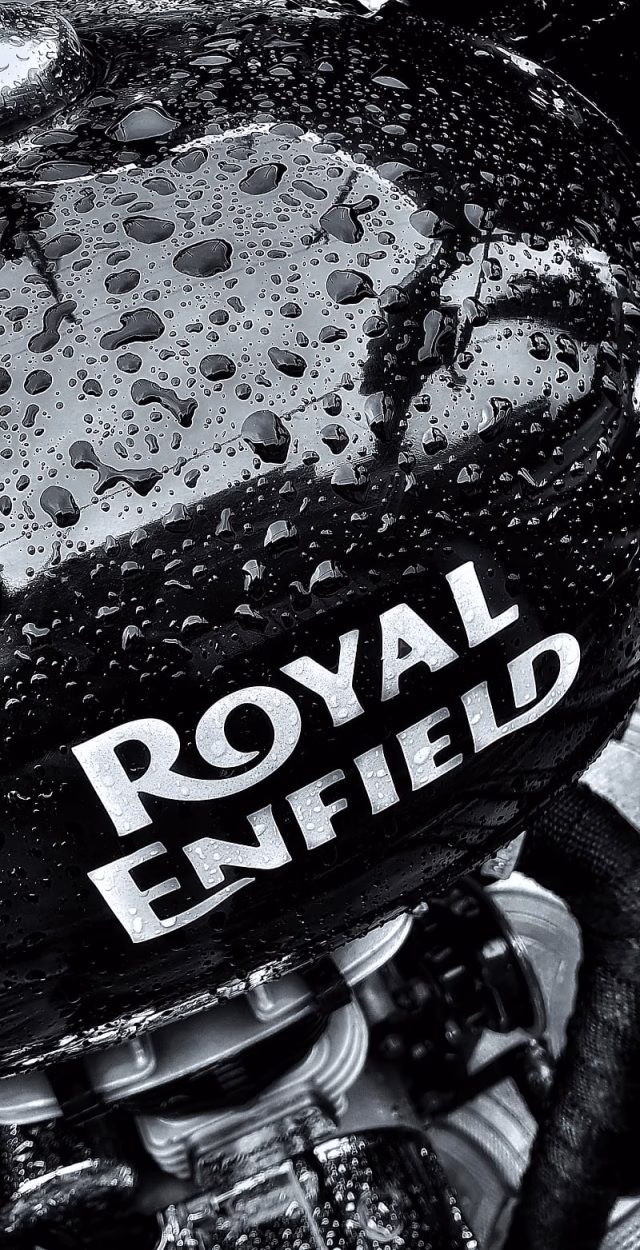 HD-wallpaper-royal-enfield-bullet-classic-350