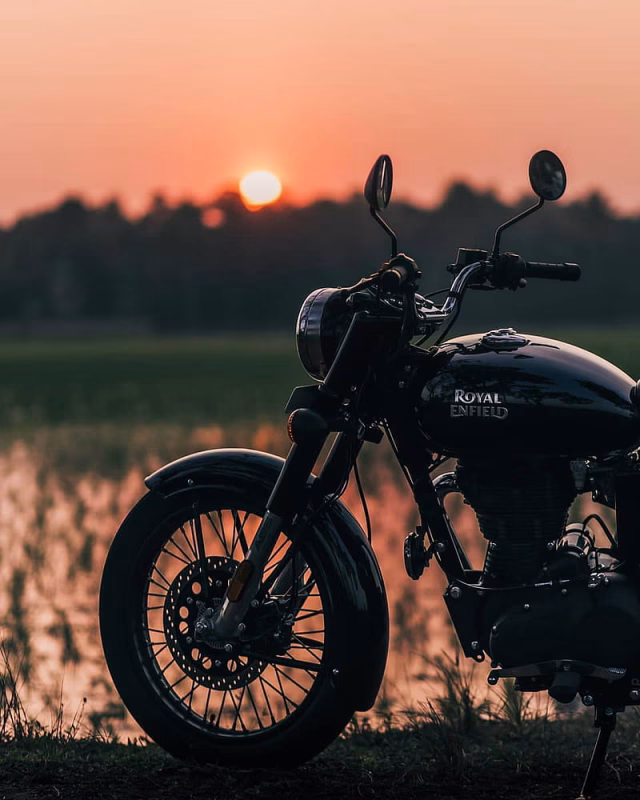 HD-wallpaper-royal-enfield-bullet-cool-motorcycle-night-sunset