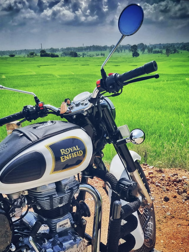 HD-wallpaper-royal-enfield-classic-classic-350-classic-500-royal-enfield-emblems