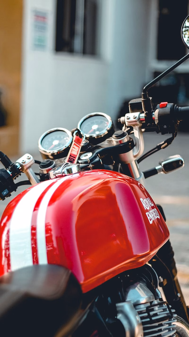 HD-wallpaper-royal-enfield-live-red-interceptor-petrol-tank-bike