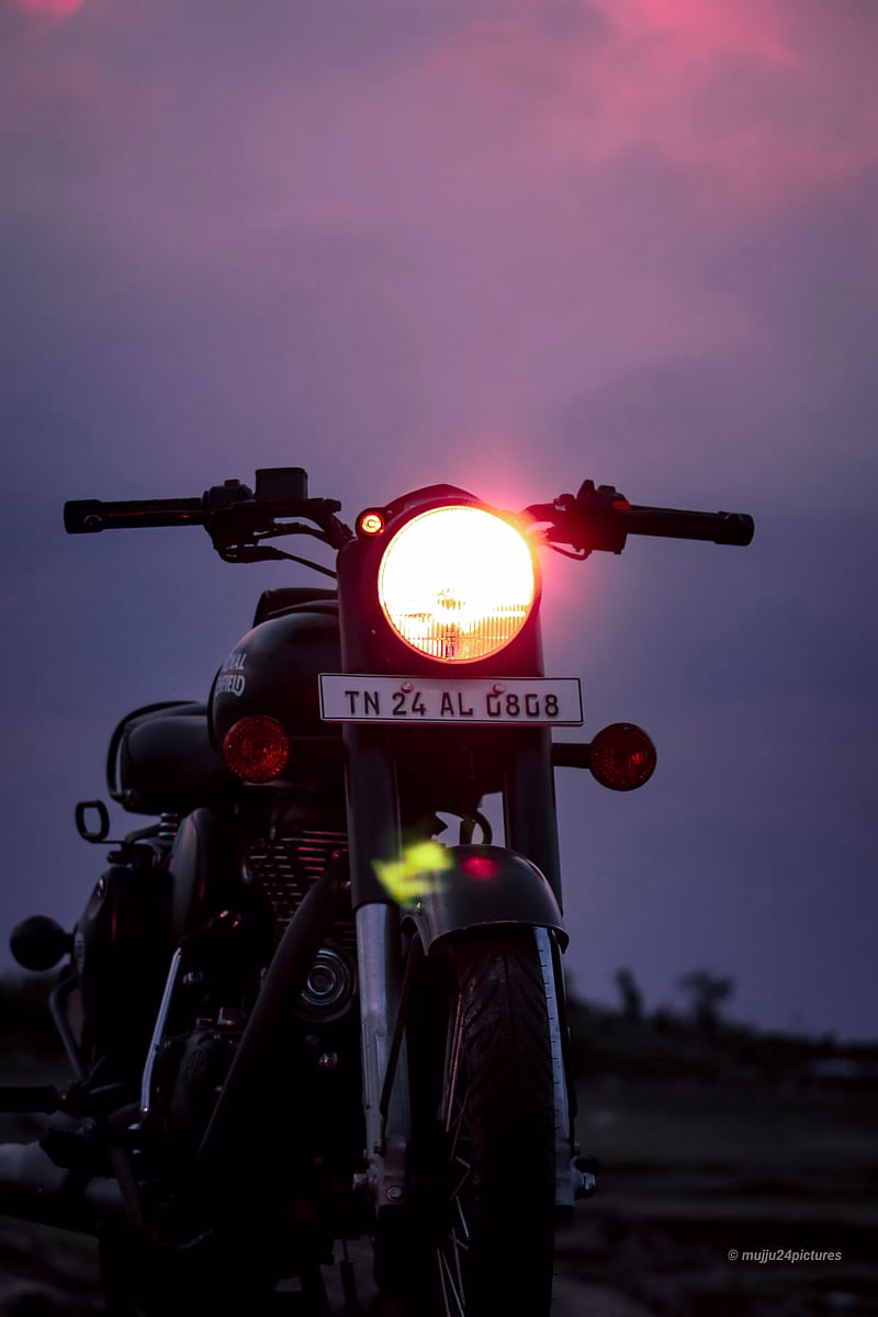 HD-wallpaper-royal-enfield-motorcycle-emblems-bike-motor-night-ride-mujju24