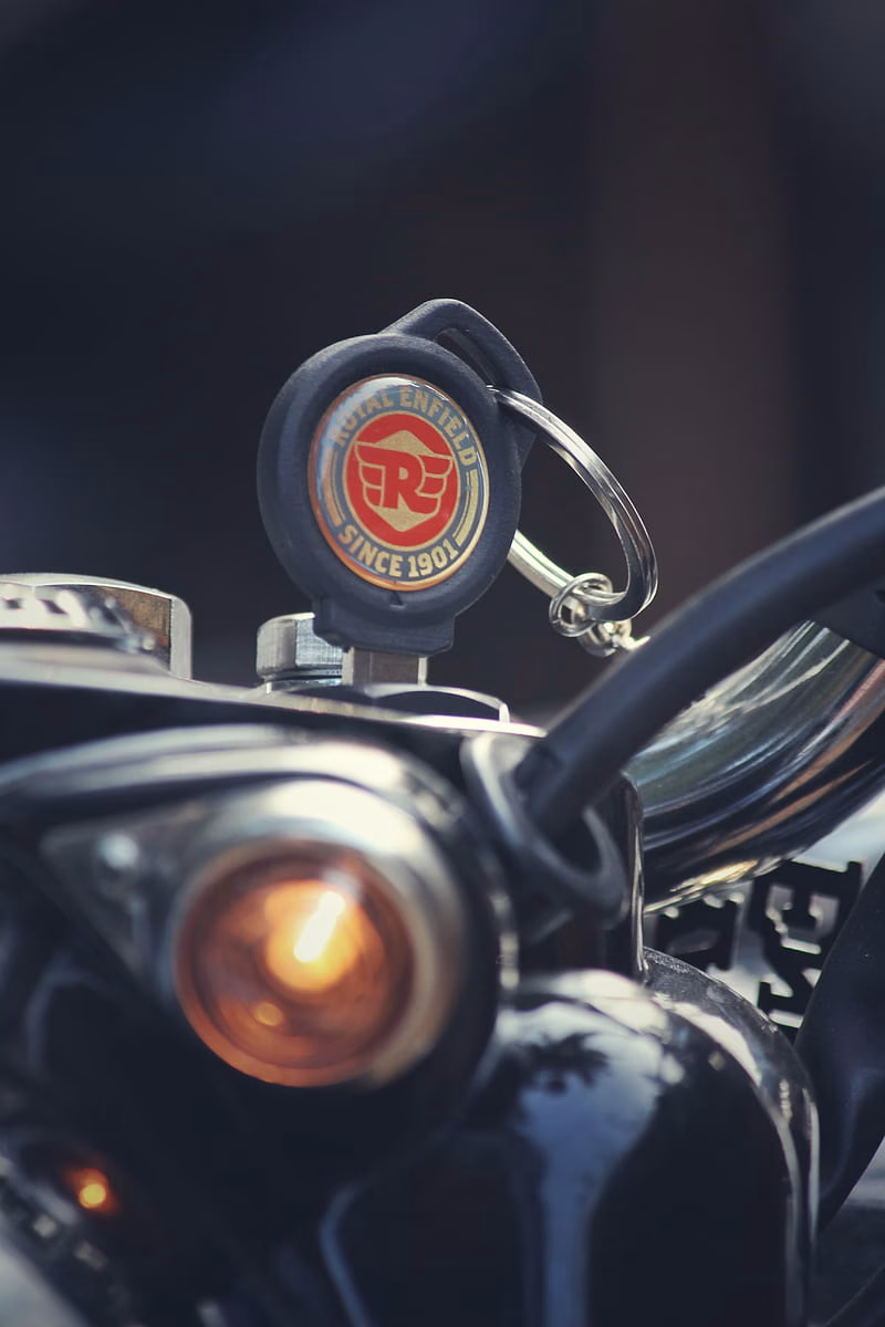 HD-wallpaper-royal-enfield-motorcycle-vintage
