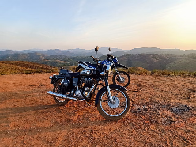 HD-wallpaper-royal-enfield-motorcycles-bikes-hills