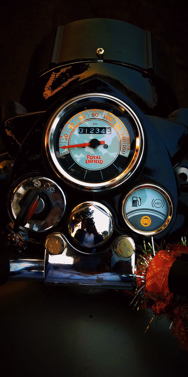 HD-wallpaper-royal-enfield-royal-enfield-uday-classic-road-meter-kirti-speedometer-gunmetal-grey-350-speed