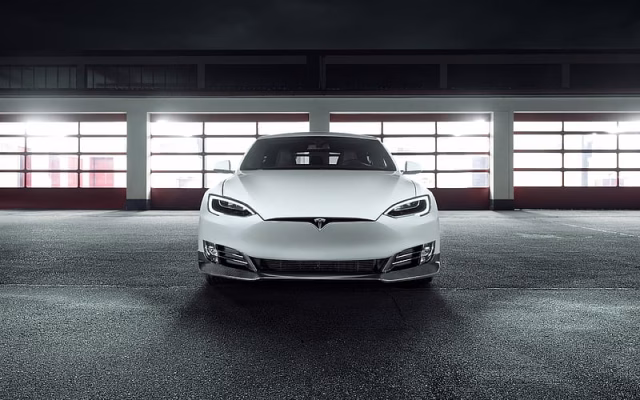 HD-wallpaper-tesla-model-s-novitec-front-view-2018-cars-model-s-electric-cars-tesla