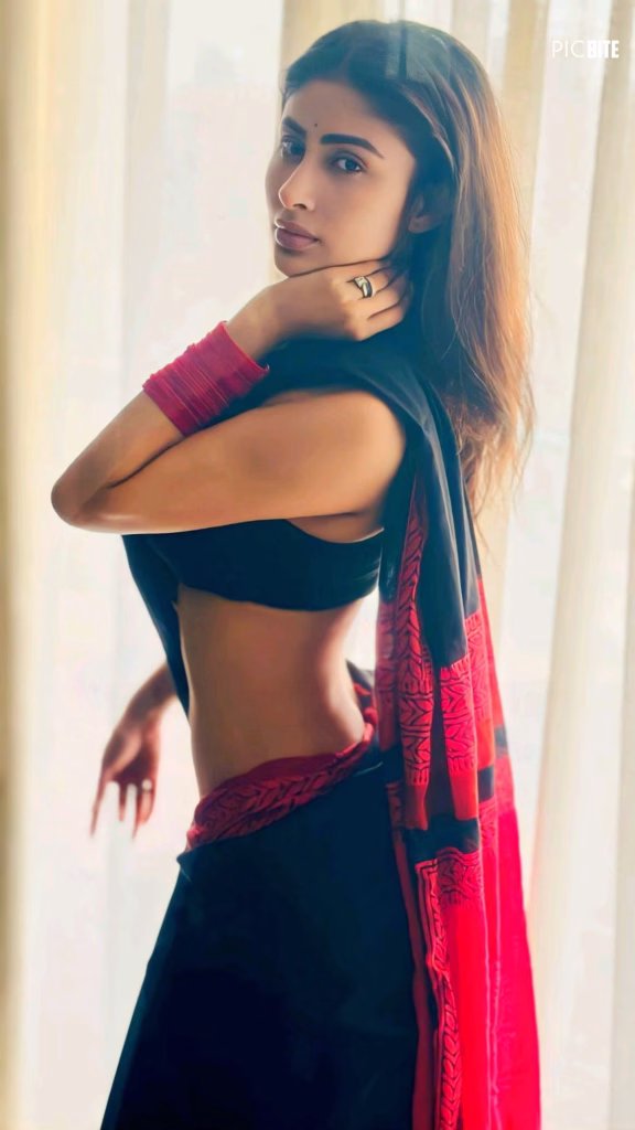 Mouni Roy