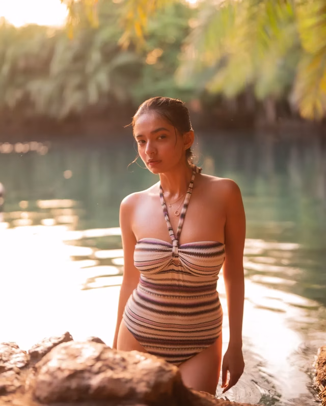 anushk-5