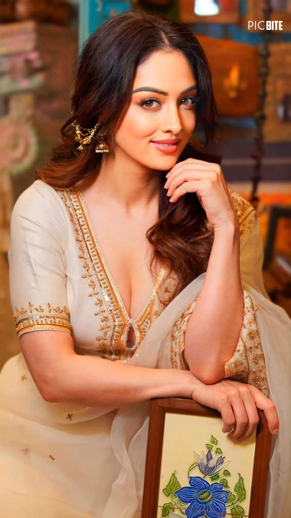 Sandeepa Dhar