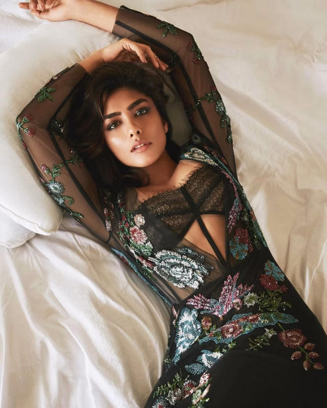 mrunal-thakur-8-2